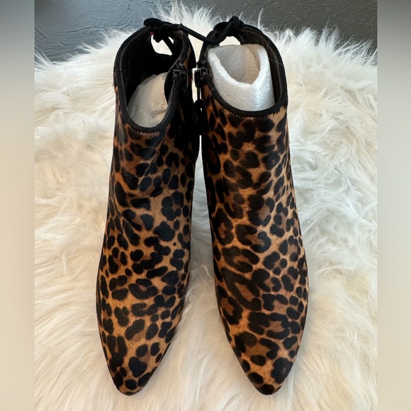 NWT & Box Stuart Weitzman Pipelofty Calf Hair Ankle Booties Chocolate size 6.5 - Picture 4 of 13